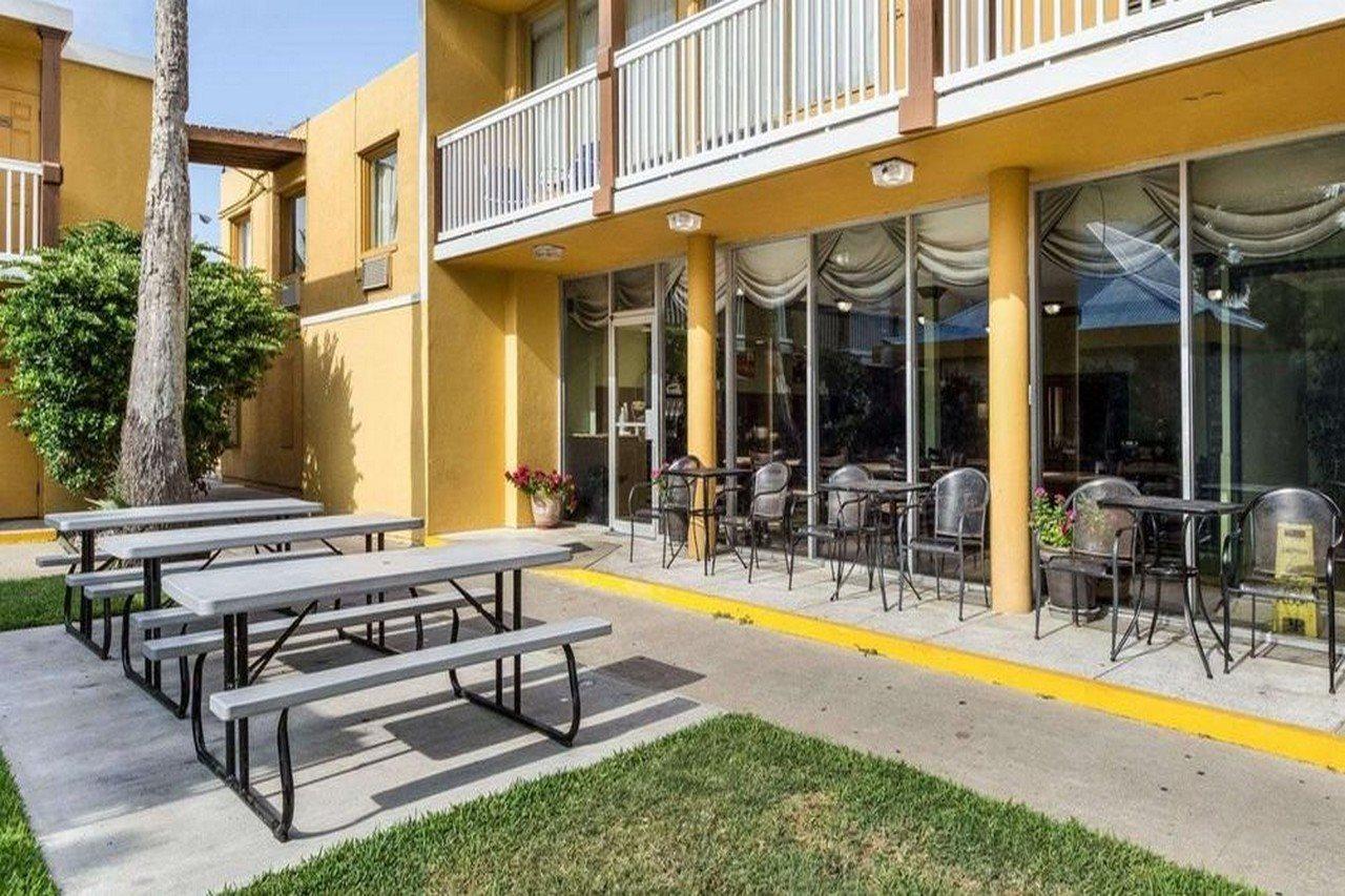 Quality Inn & Suites On The Beach Corpus Christi Exterior foto